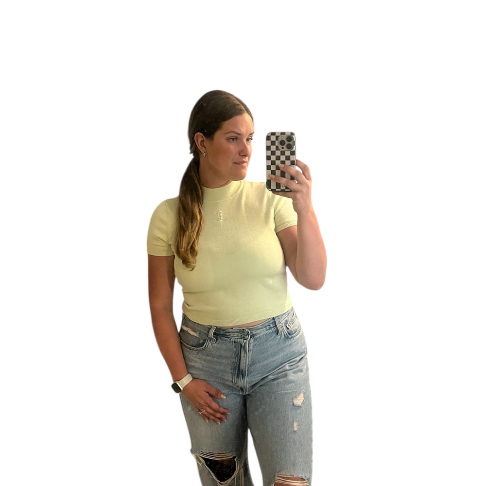 Calvin Klein CK Embroidered Light Yellow Short Sleeve Tee Medium